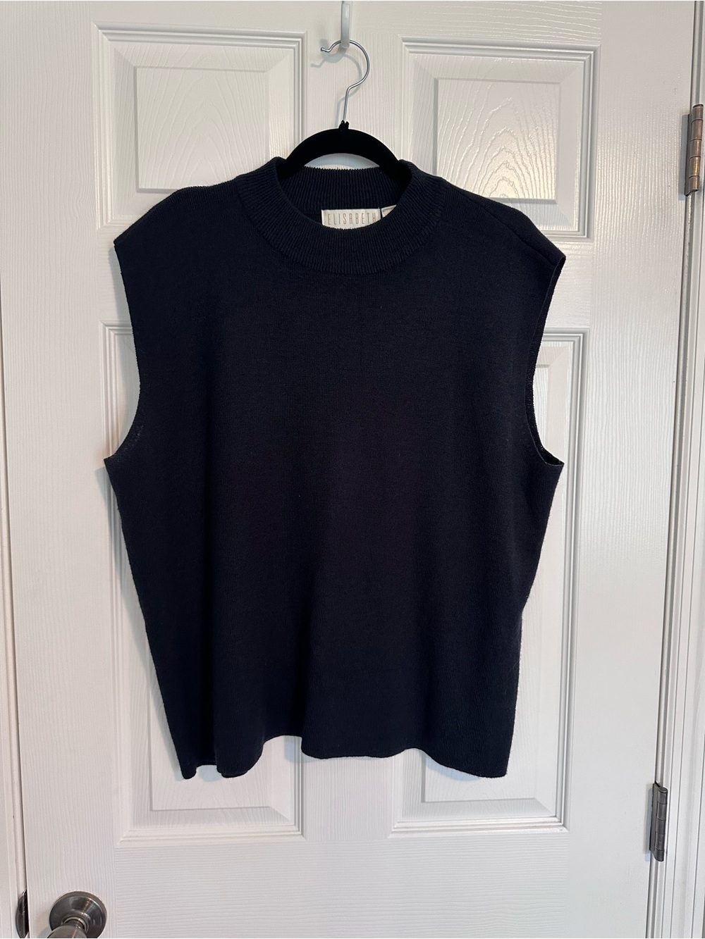 Liz Claiborne Petite Black Knit Top